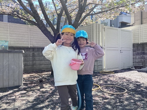 桜の下で5歳 .jpg