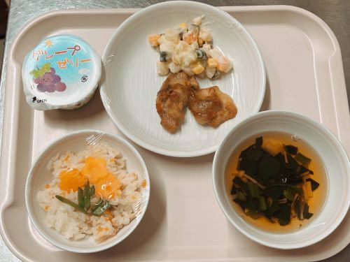 給食室①.jpg