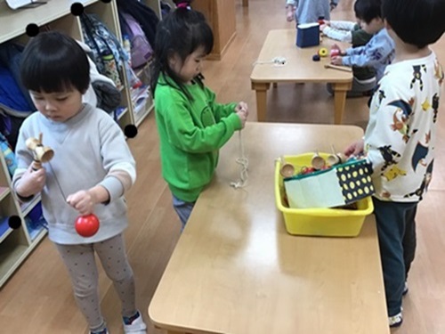 きりん正月遊び.jpg