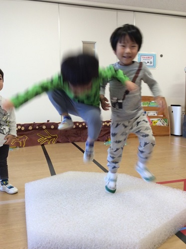 3歳児　11月分　すくわく　体操.jpg