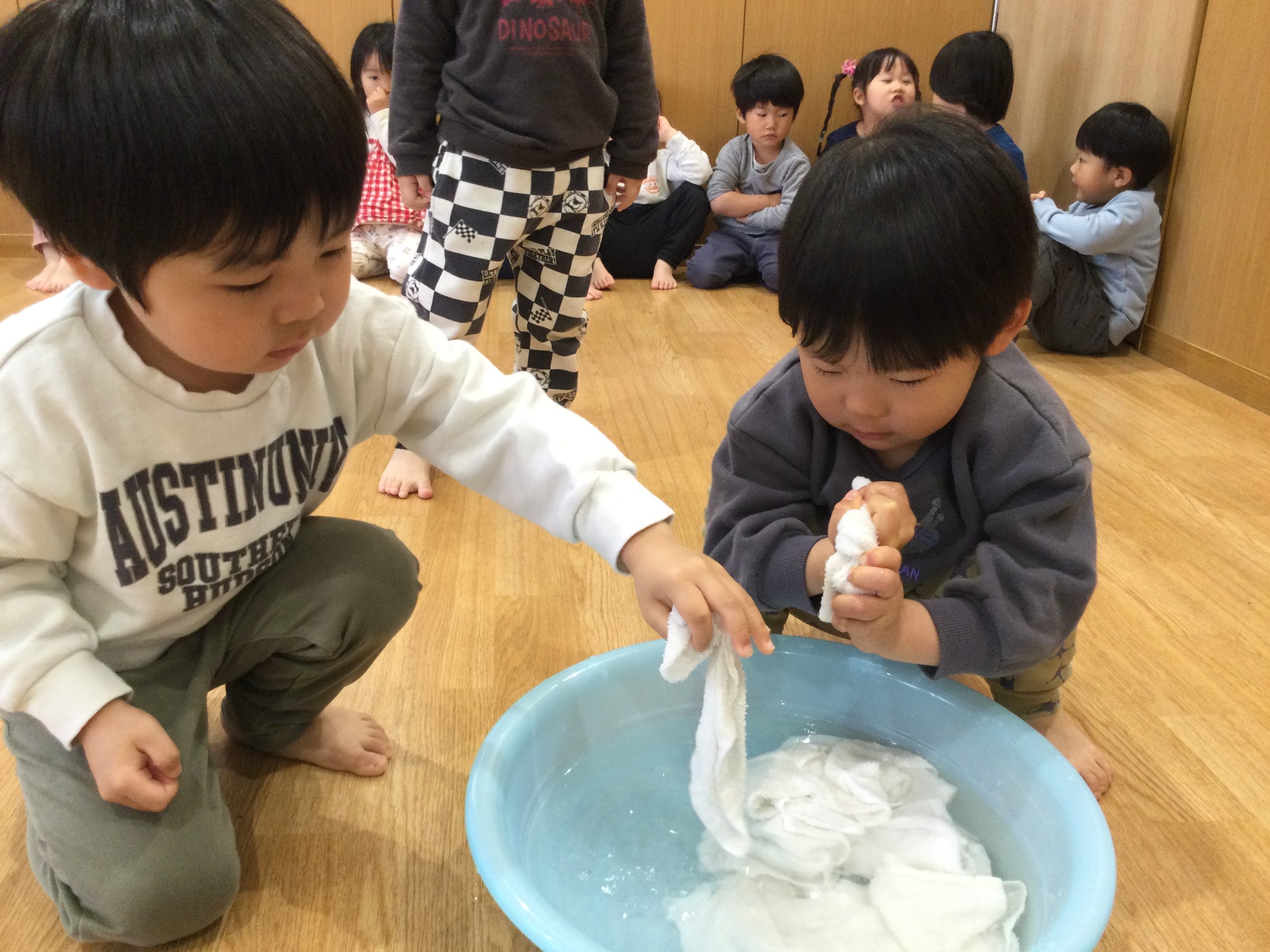 こあら3月HP.jpg