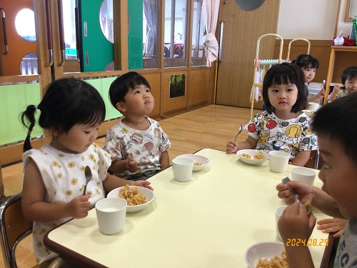 ちゅうりっぷマカロニきなこ2.jpg