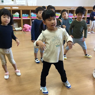 ４歳ダンス.jpg