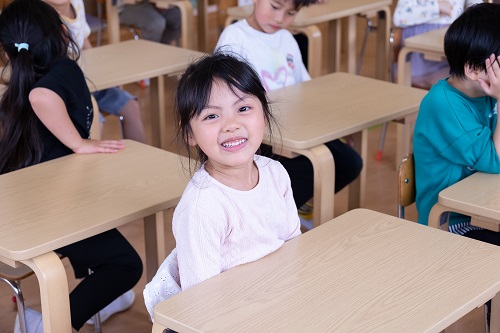 ５歳　机.jpg