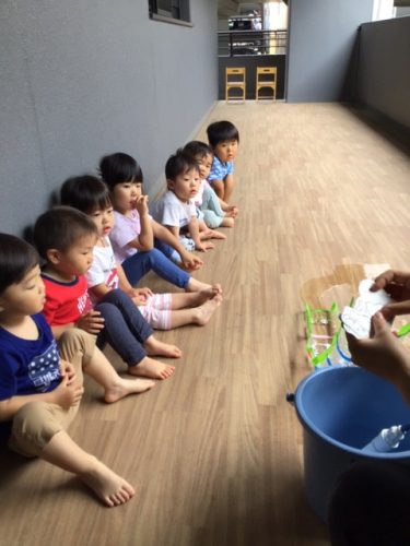 ちゅーりっぷ組 水遊び アスクねりま三丁目保育園 ちゅーりっぷ組 水遊び アスクねりま三丁目保育園