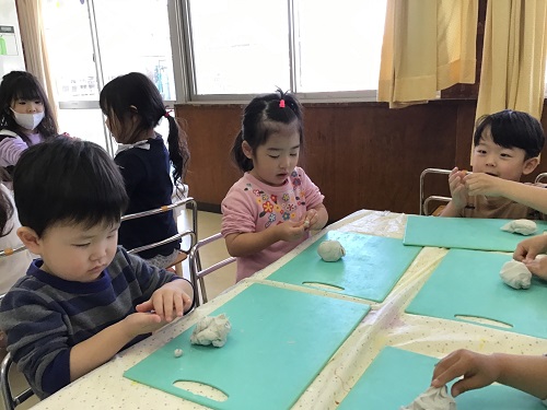 もも組 粘土①.jpg
