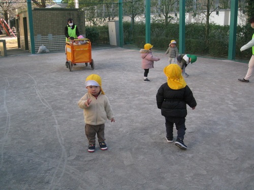 外遊び.jpg