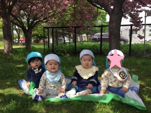 ５月　乳児散歩３.jpg