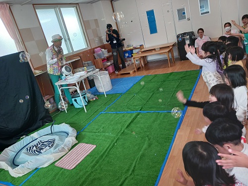 幼児シャボン玉ショー１.jpg