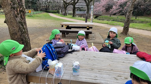 沢山遊んでちょっと休憩.jpg