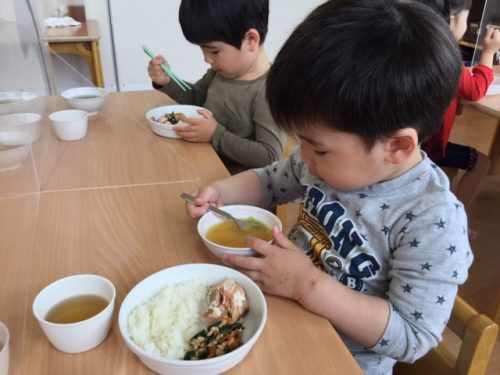ぱんだ組 お昼ご飯 アスク向ヶ丘遊園南保育園 ぱんだ組 お昼ご飯 アスク向ヶ丘遊園南保育園
