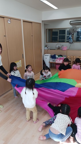 ブログ②　パラバルーン.jpg