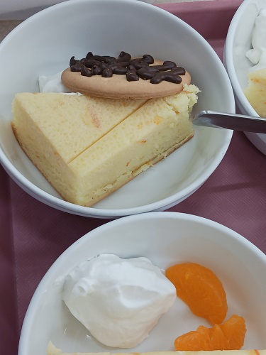 ブログ④　つき誕生会.jpg