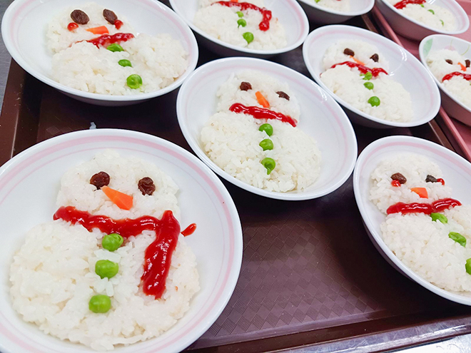 給食