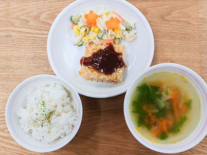 給食